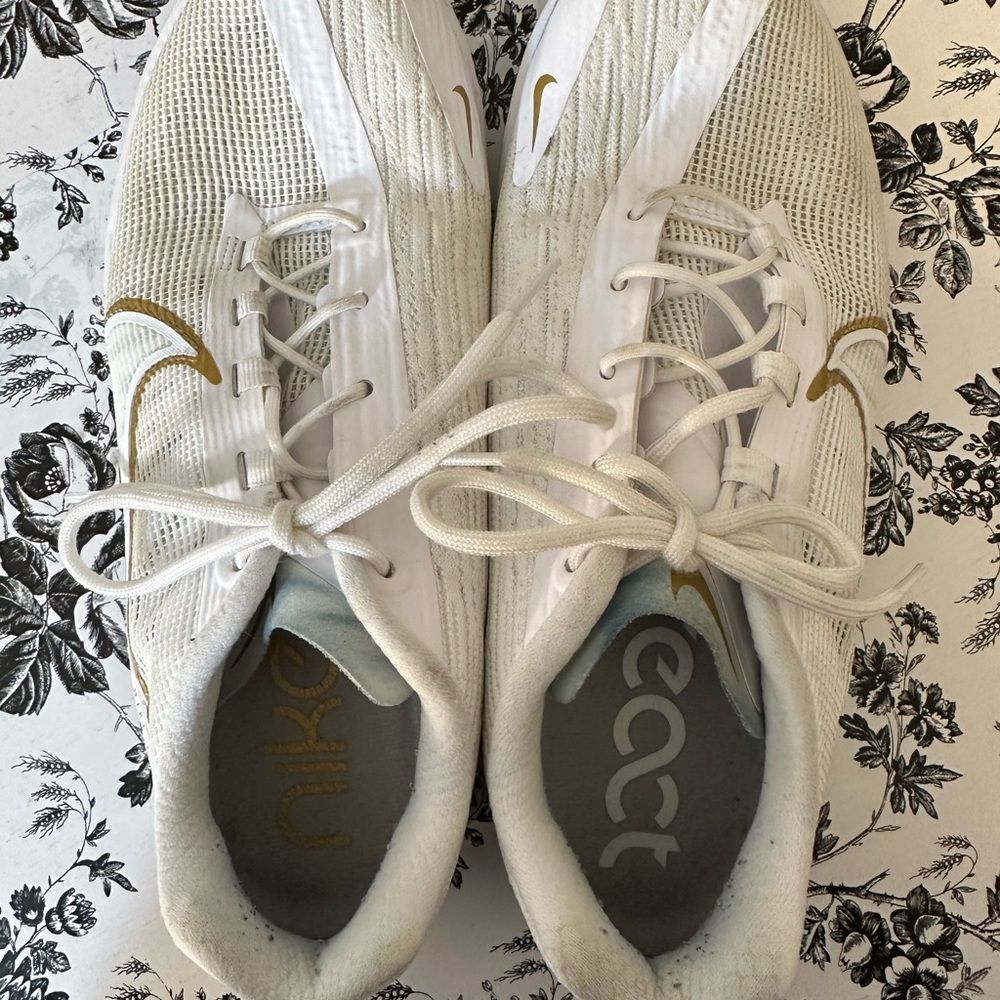 Nike Women’s React Metcon Turbo Size 9 - image 4